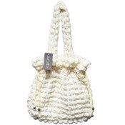 Wholesale - IVORY QUILTED DRAWSTING HANDBAG C/P 12